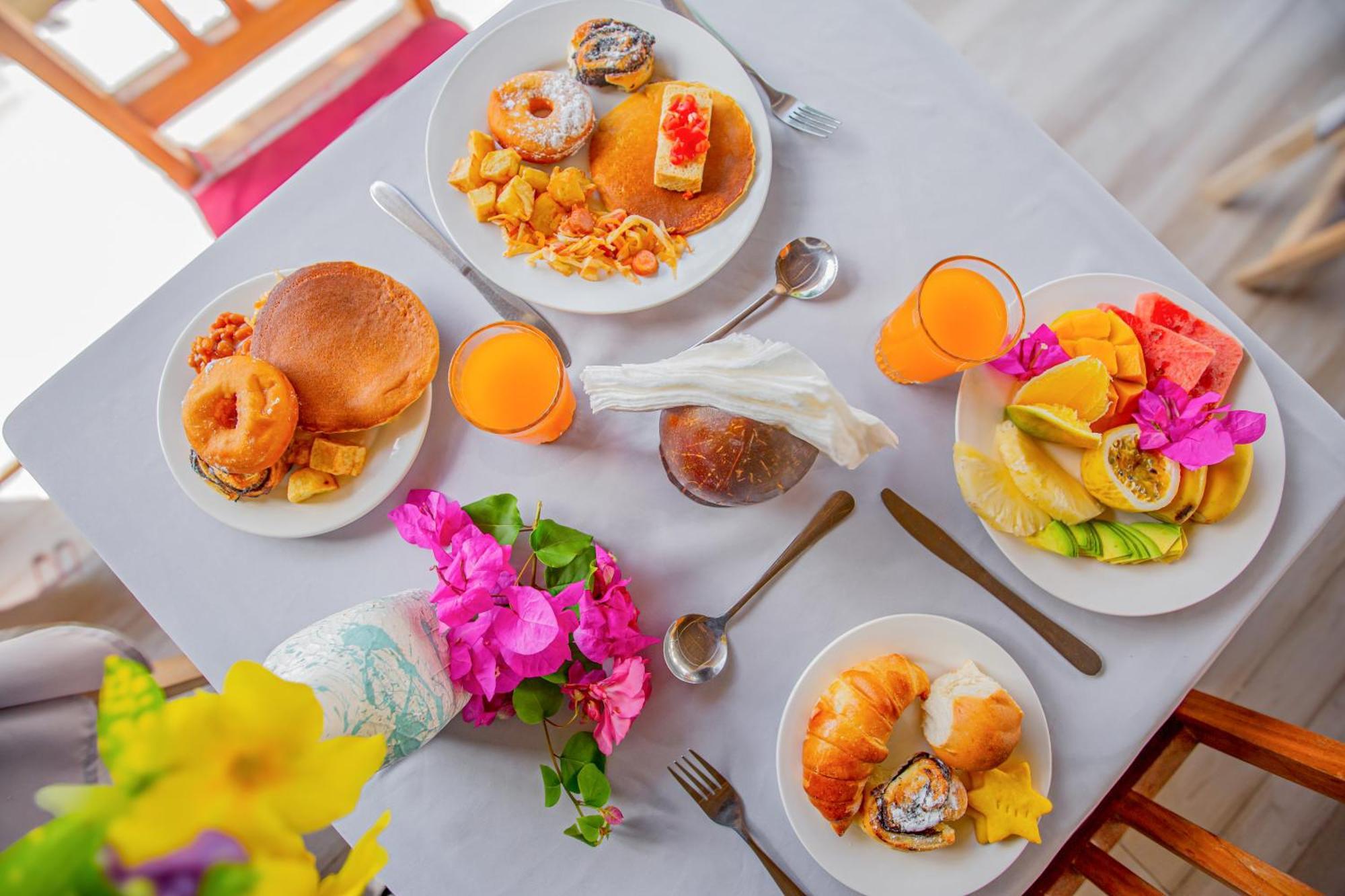 Ahg Sun Bay Mlilile Beach Hotel Матемве Экстерьер фото