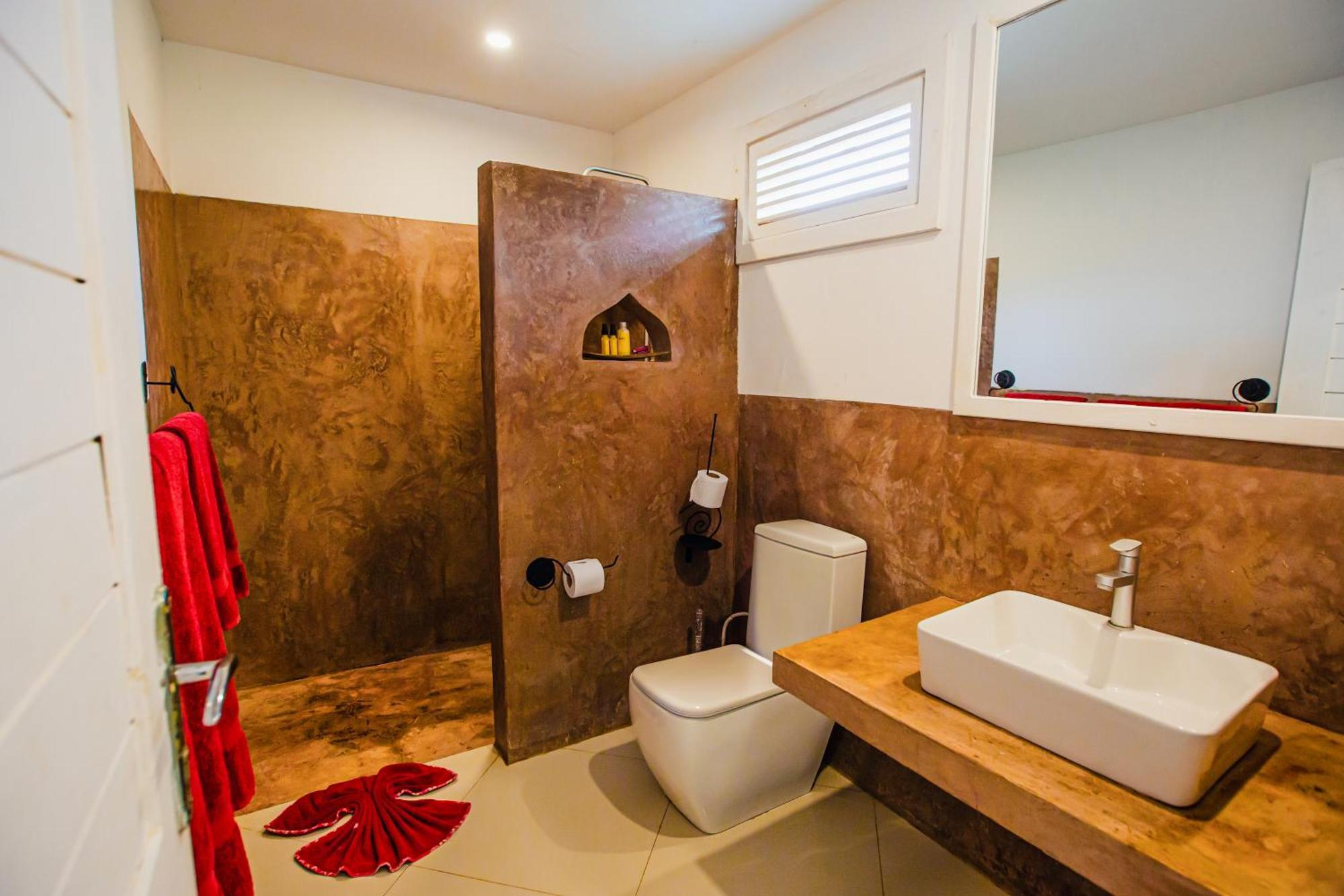 Ahg Sun Bay Mlilile Beach Hotel Матемве Экстерьер фото